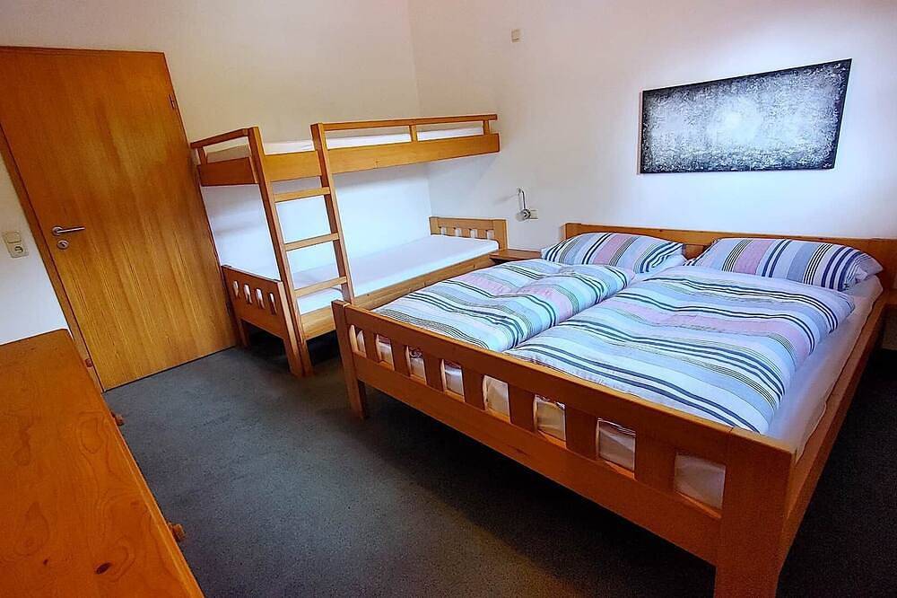 Ganze Wohnung, Ferienwohnung \"Goethefelsen\" – 2–4 Pers. | Og in Ochsenkopf, Warmensteinach