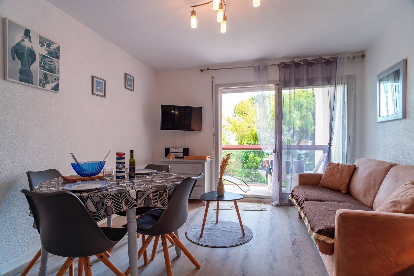 Appartement entier, Le Petit Saint Jacques - A quelques mètres de la mer in Sarzeau, Côte des Mégalithes