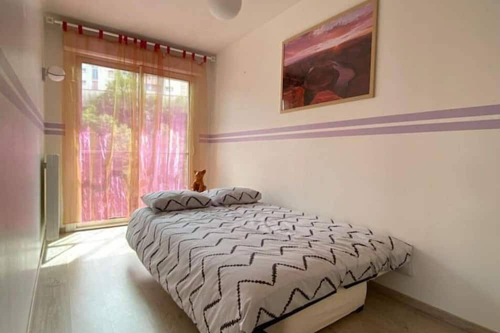 Entire apartment, Charming T3 Apartment in the Heart of Gap in Gap, Gap region