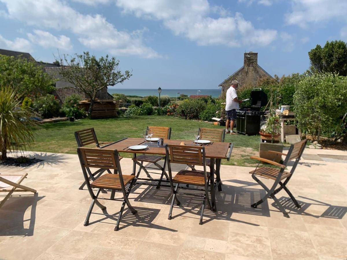 Three-Bedroom Home in Les Pieux, Côte de la Déroute