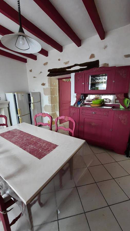 Location de vacances pour 7 personnes, avec vue et jardin à Descartes - 3