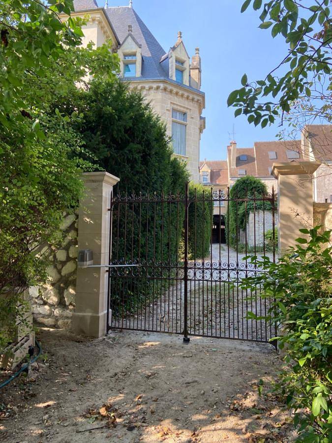 Le Castel Ecossais in Senlis, Oise