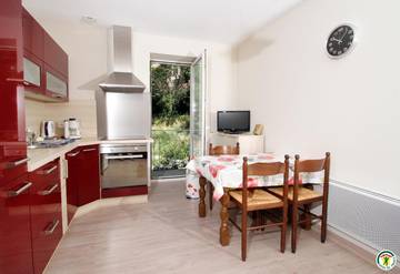 Gîte pour 2 personnes, avec balcon à Roussas
