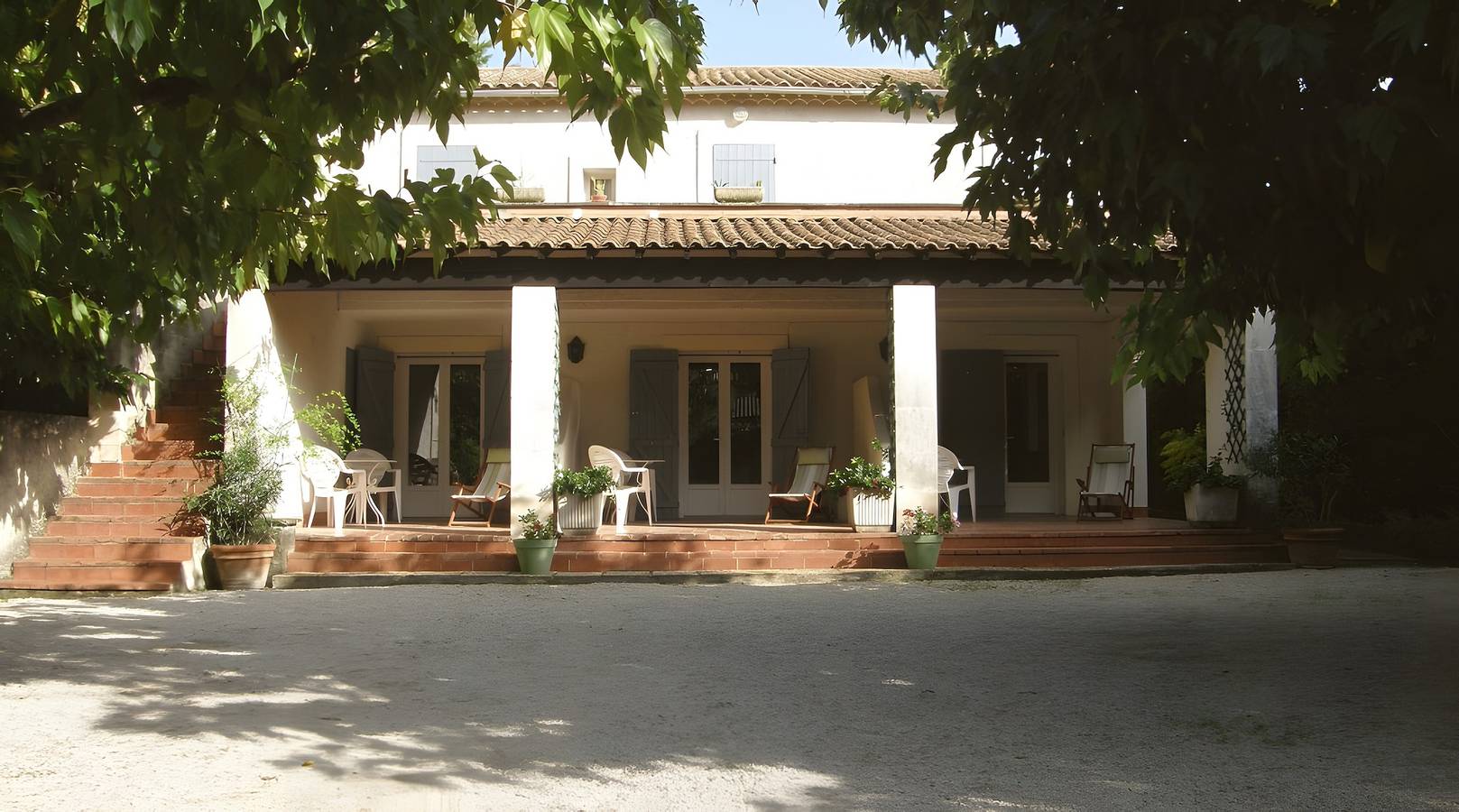 Appartement entier, Appartement « Appt Saint Remy De Provence » avec terrasse privée et Wi-Fi in Saint-Étienne, Loire