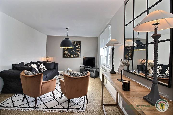 Gîte pour 5 personnes, avec jardin à Créhen - 3