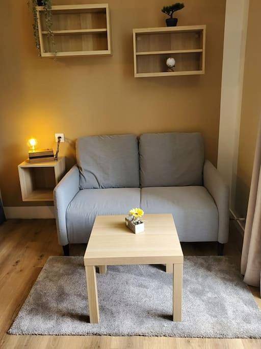 Gîte pour 2 personnes, avec jardin à Saintes - 4