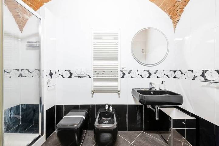 Appartamento intero, Romantic house - vasca idromassaggio - wifi in Grosseto, Provincia di Grosseto