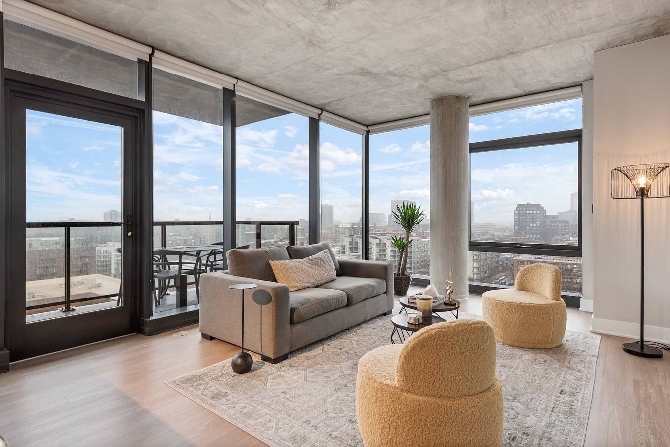 Apartment for 5 Guests in Chicago, Cook County