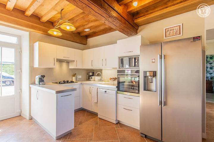 Gîte pour 6 personnes, avec terrasse et jardin en Bourgogne-Franche-Comté - 2
