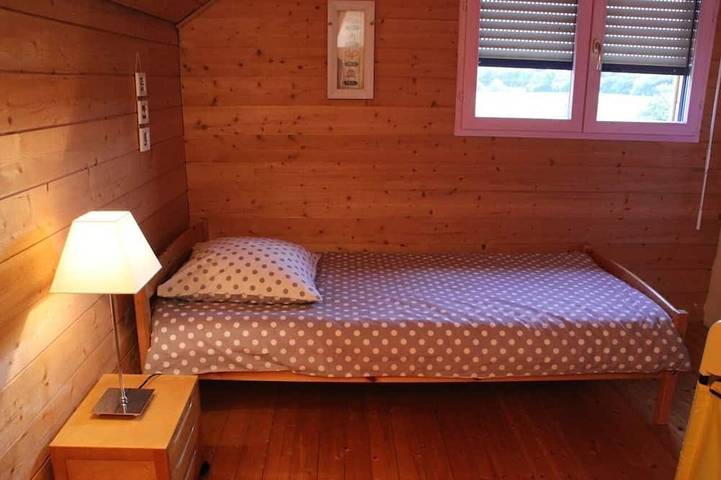 Location de vacances pour 8 personnes, avec jardin dans Mesnil-Roc'h - 4