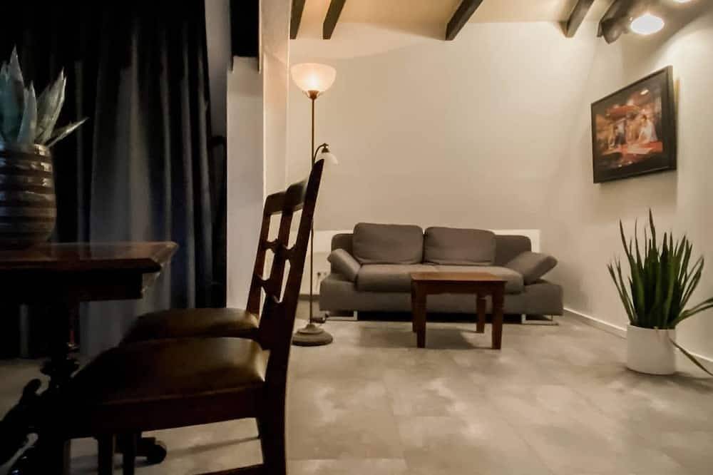 Ganze Wohnung, Schöne zentrale Ferienwohnung in der Alte Schmiede Winsen (Luhe) in Winsen (Luhe), Landkreis Harburg