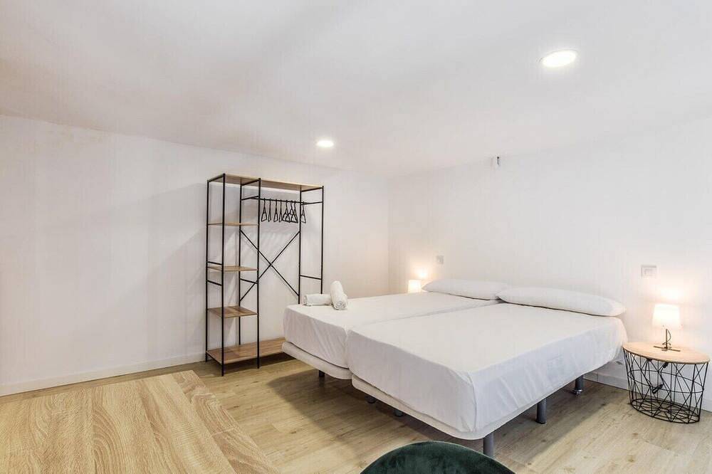Apartamento entero, Lofts Business Bernabéu 2 De Alquiler Temporal in Tetuán (desambiguación), Madrid