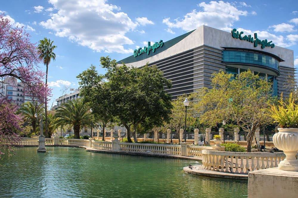 Entire apartment, Cozy Private Room 2 in Shared Apartment close to city center Castellon in Castellón de la Plana, Costa del Azahar