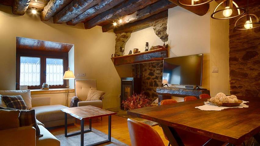 Casa rural para 8 personas, con Vistas en el Valle de Aran