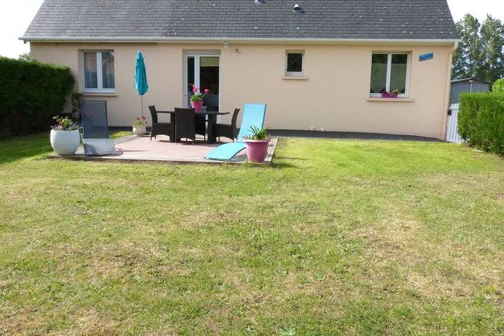 Location de vacances pour 4 personnes, avec Jardin à Gouville-sur-Mer