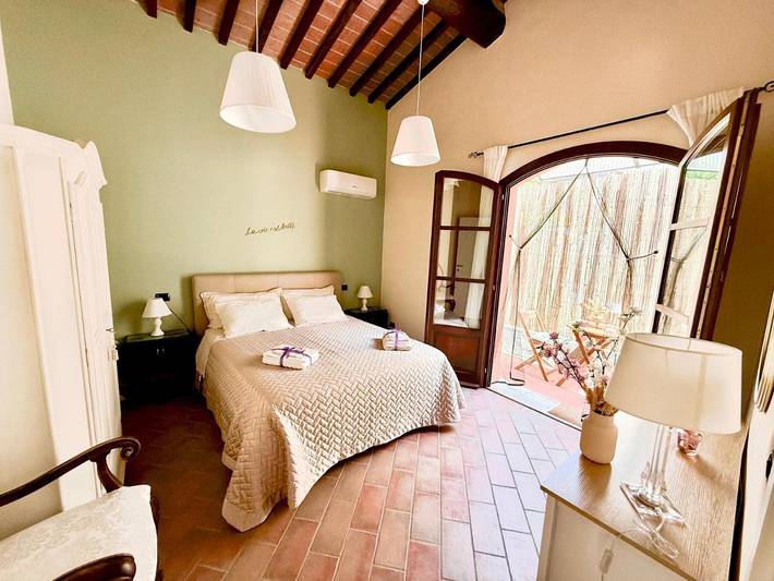 Location de vacances pour 4 personnes, avec terrasse dans San Giovanni alla Vena