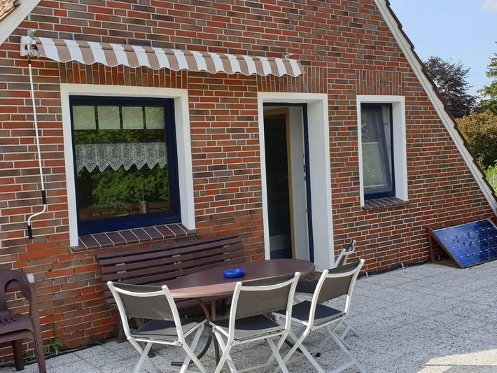 Ferienwohnung für 5 Personen, mit Balkon und Terrasse in Detern