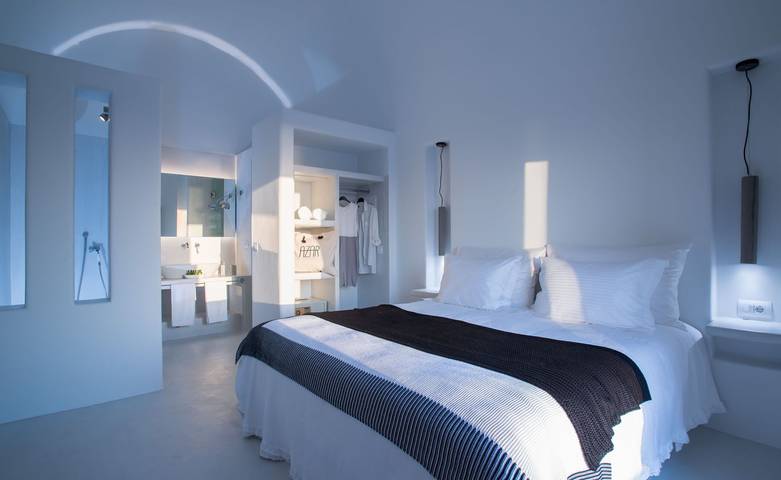 Ferienhaus für 4 Personen, mit Meerblick und Terrasse sowie Garten und Pool auf Santorin - 3