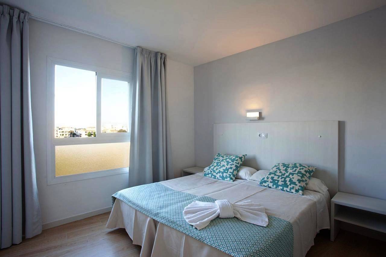 Hotel y Apartamentos Playa Mar in S'illot, Sant Llorenç des Cardassar