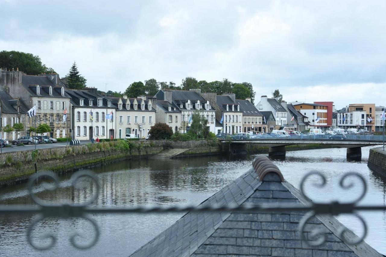 Appartement entier, Une nuit sur le pont 1 in Landerneau, Région de Brest