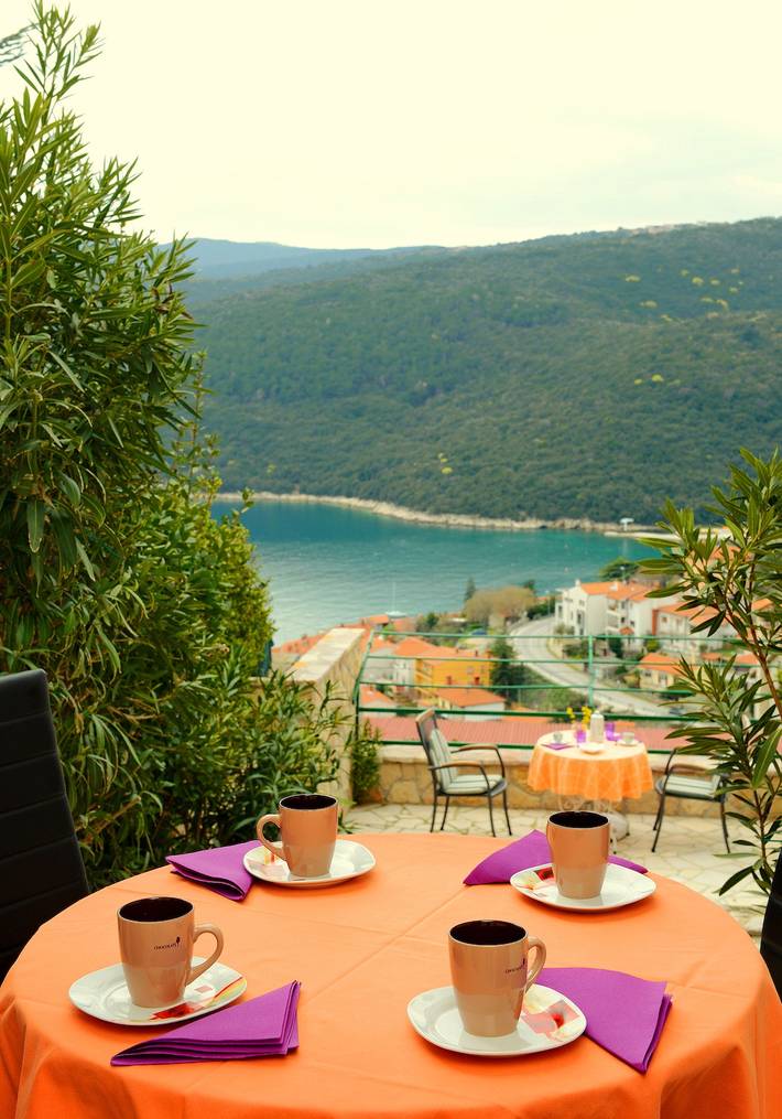 Ferienwohnung für 5 Personen, mit Balkon/Terrasse in Rabac
