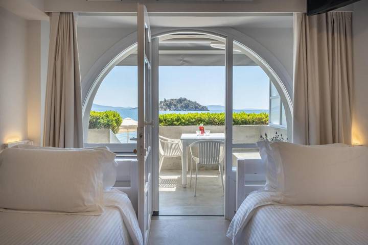 Location de vacances pour 2 personnes, avec vue et terrasse, animaux acceptés dans Tolo (Grèce) - 3