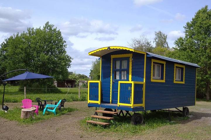 Gîte pour 2 personnes, avec Jardin et Piscine