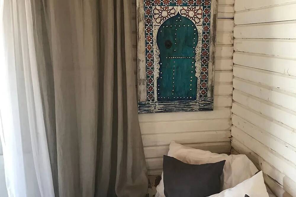 Homerez - Cozy Bungalow with Pool in Madrigueras in Algodonales, White Villages