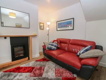 Log Cabin for 4 People in Lecht, Cairngorms National Park, Photo 1