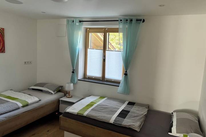 Ganze Wohnung, Ferienwohnung beim Mane in Schonstett, Landkreis Rosenheim