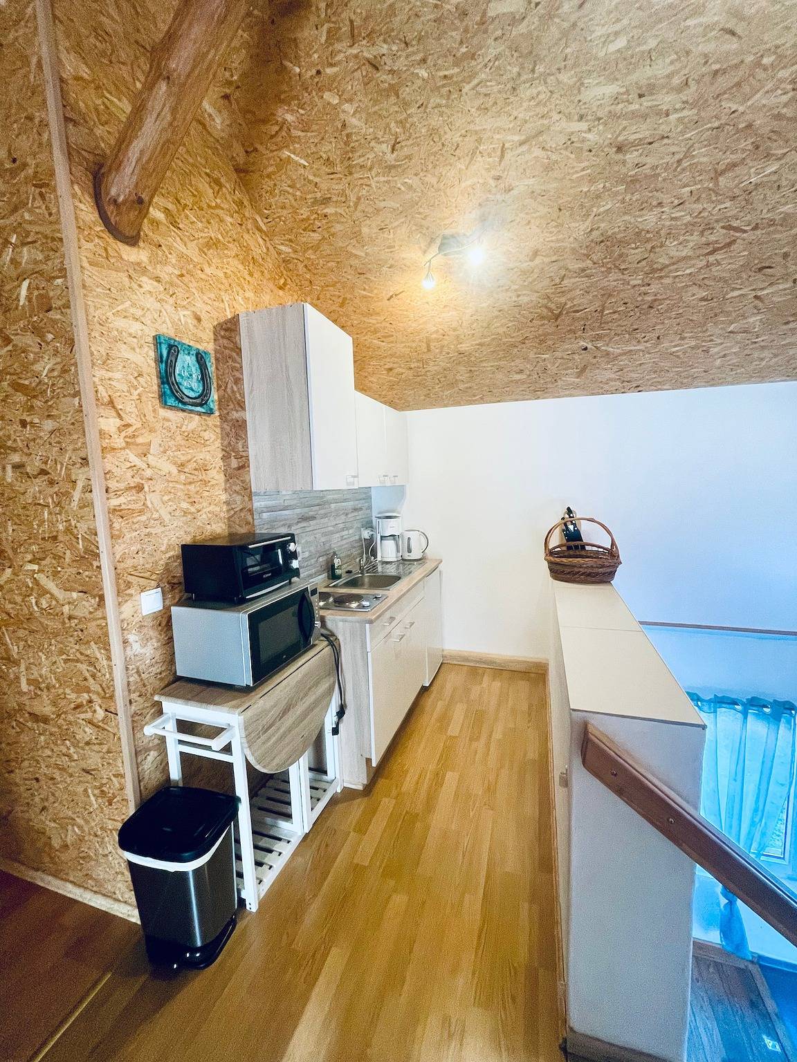 Ferienhaus 'Alter Stall' mit privater Terrasse, privatem Garten und Wlan in Melzow, Warnitz