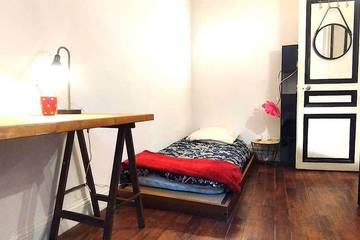 Appartement De Vacances pour 5 Personnes dans Puteaux, Hauts-de-Seine, Photo 2