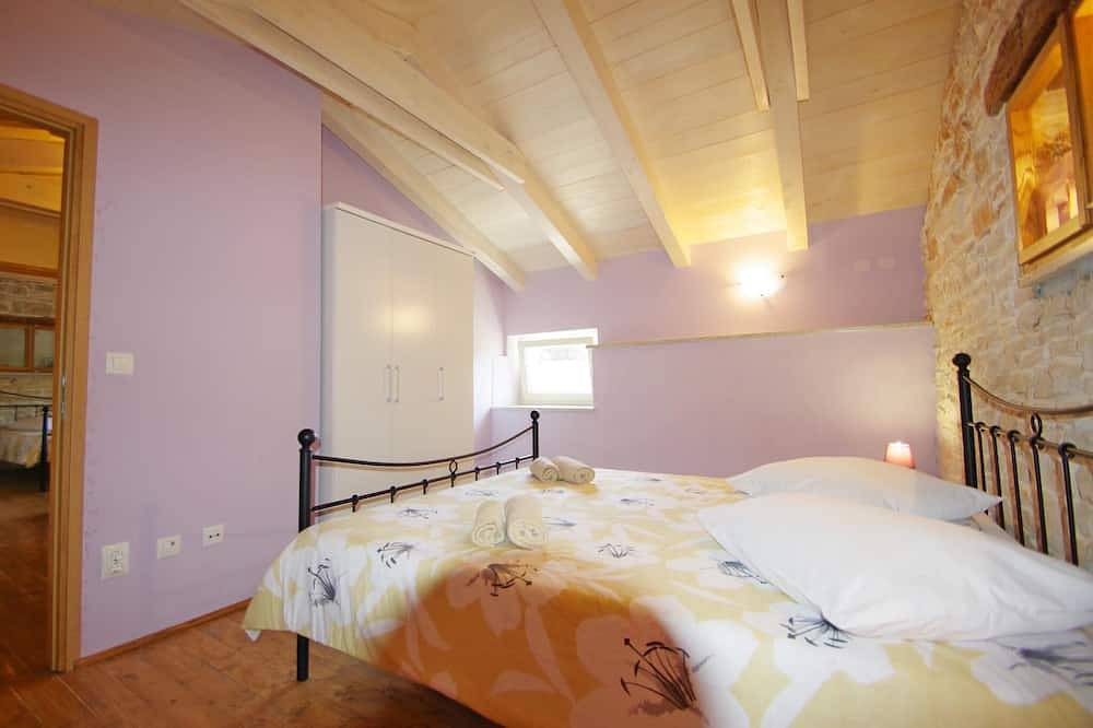 Elegantes Ferienhaus im Dorf Kavran in Marčana, Südküste Istrien