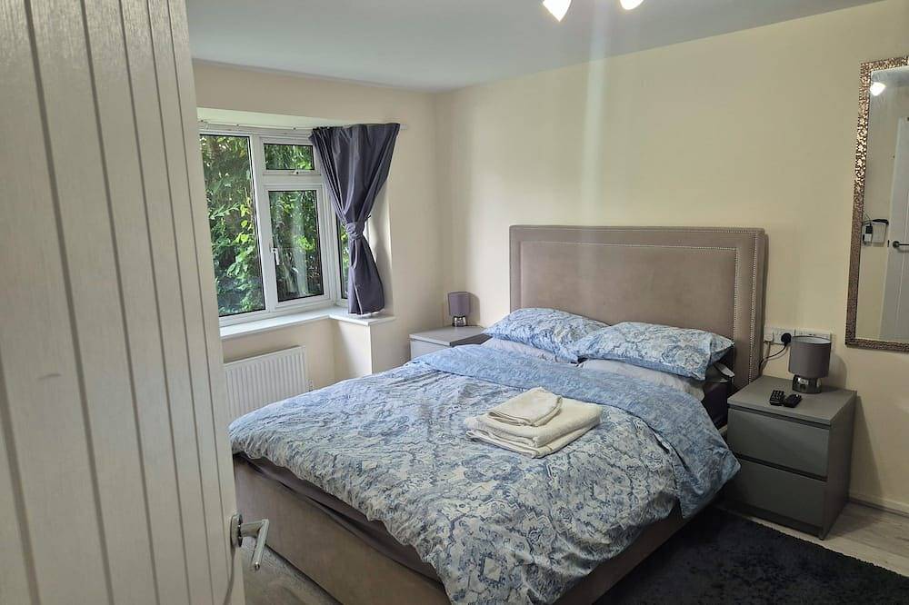 Hel leilighet, Cosy and comfortable in Borehamwood in Elstree and Borehamwood, Hertfordshire