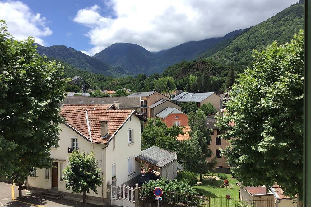 Appartement entier, St 3, 2/3 pers, bien situé à Ax les Thermes in Ax-les-Thermes, Pyrénées