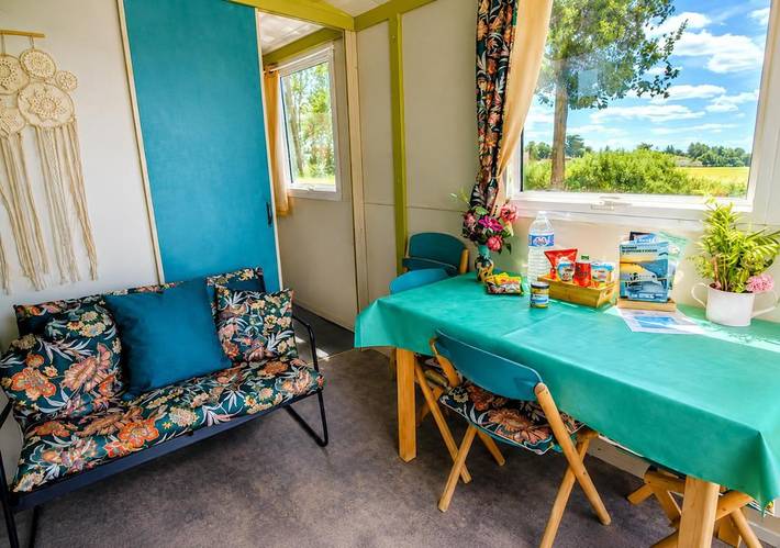 Bateau pour 5 personnes, avec piscine ainsi que balcon et jacuzzi, adapté aux familles dans Côte-d'Or - 4