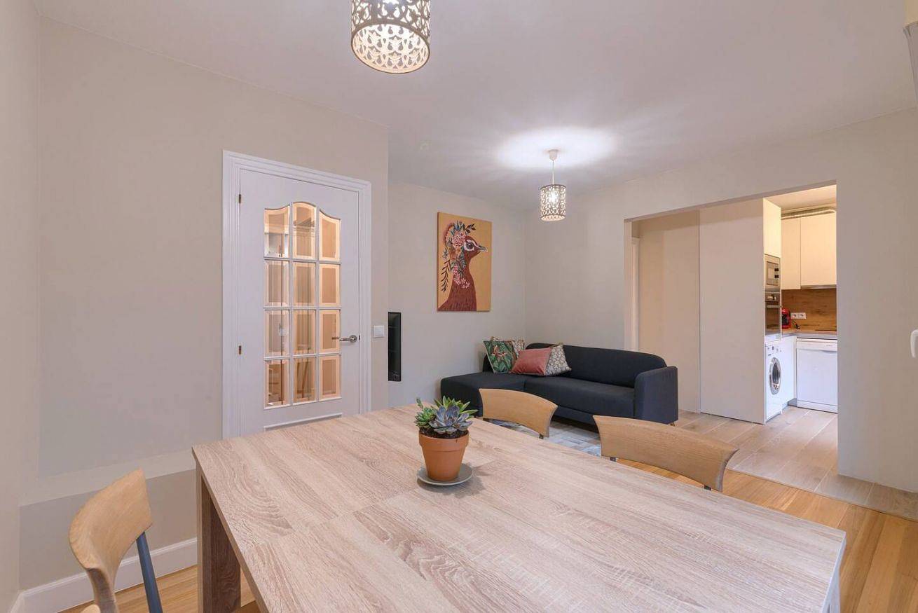 Hel lägenhet, Renovated apartment in a residential area with garage and wifi in Bilbao, Bizkaia