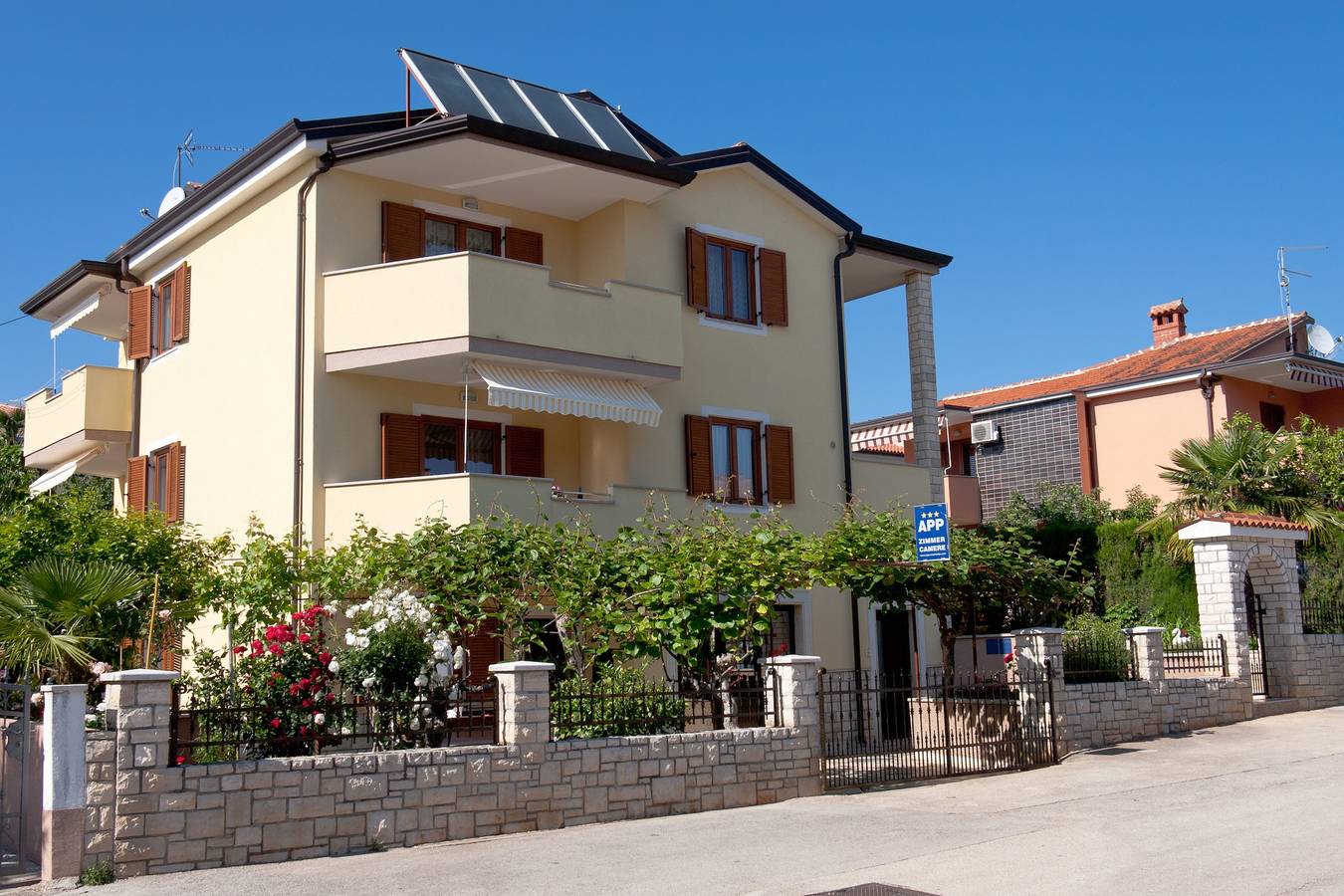 Ganze Wohnung, 2-Zimmer-Ferienwohnung mit Terrasse Novigrad A-7108-b in Novigrad, Umag und Umgebung