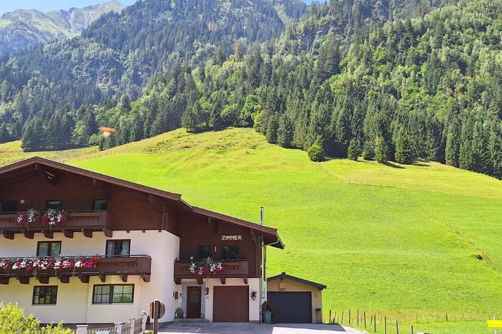 Ganze Wohnung, Wohnung mit viel Platz im und ums Haus in Mittersill, Pinzgau