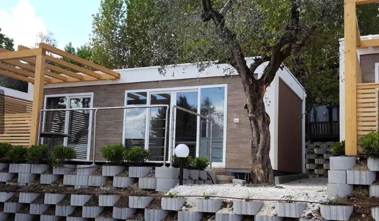 Baia New Project Plus 5 persone in Moniga del Garda, Prealpi Gardesane