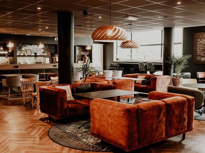 Hôtel pour 3 personnes, avec terrasse et vue