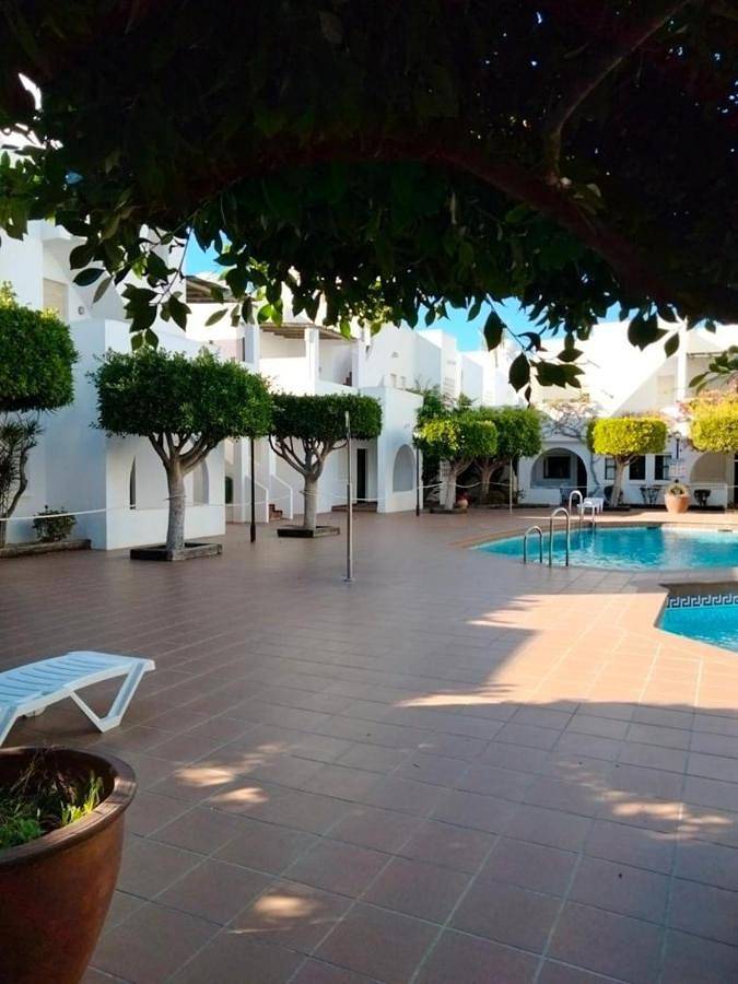 Ferienwohnung für 4 Personen, mit Garten und Ausblick sowie Terrasse und Pool - 1