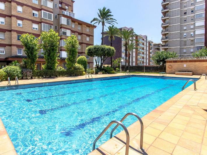 Apartamento entero, Ático en primera línea con terraza en Vilassar de Mar in Vilasar de Mar, Maresme