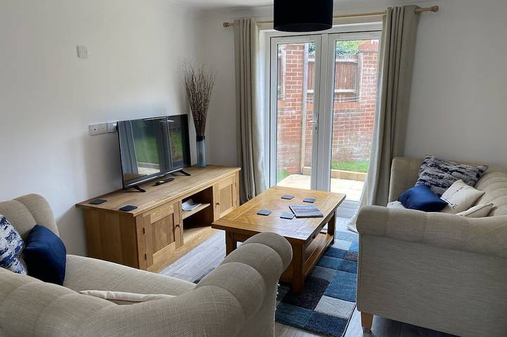 Holiday rental for 10 people, with hot tub and garden in Eastleigh