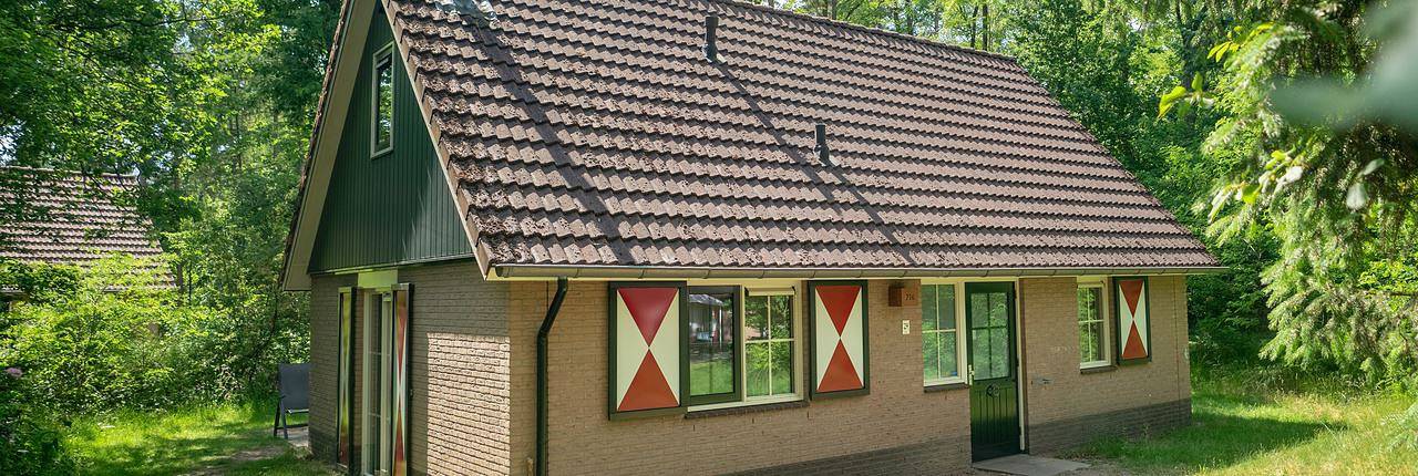 Ferienhaus für 8 Personen, mit Terrasse und Balkon/Terrasse