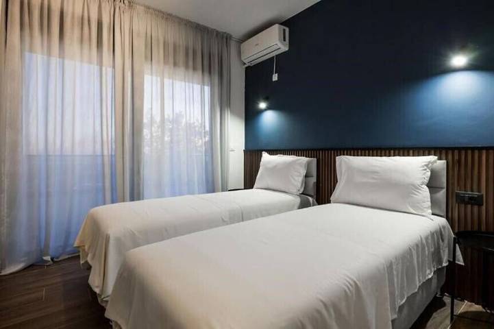 Ferienhaus für 8 Personen, mit Balkon und Whirlpool sowie Garten in Bar - 3