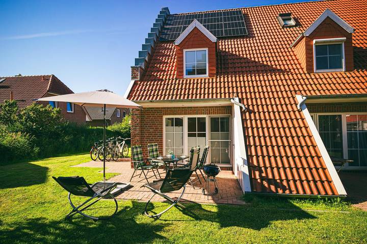 Ferienhaus, Dusche und Badewanne, 3 Schlafräume in Burhave, Butjadingen