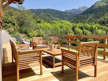 Gîte pour 5 personnes, avec jardin et vue à Mégevette