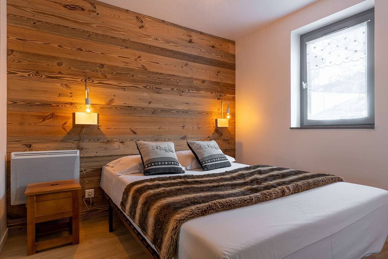 Appartement de vacances entier, Florea : Un havre de paix au cœur du village avec garage in La Clusaz, Région d'Annecy