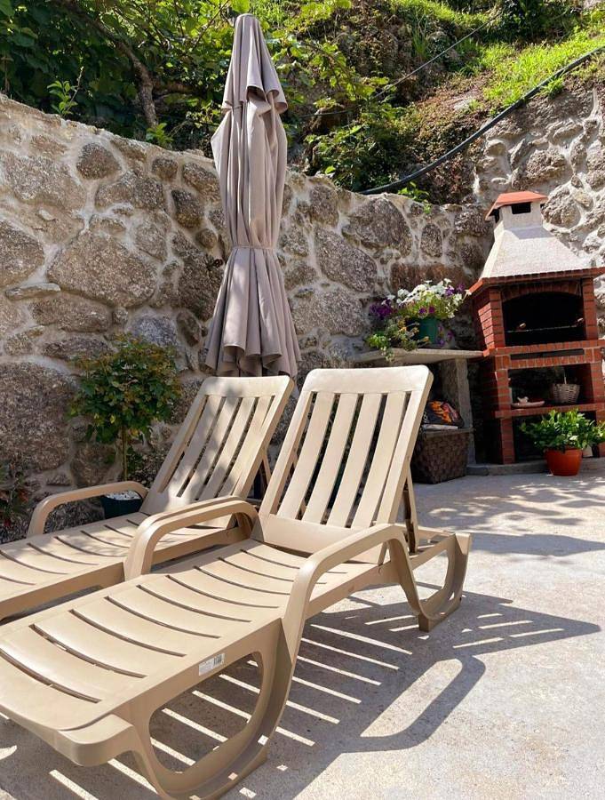 Location de vacances pour 10 personnes, avec jardin ainsi que vue et piscine, adapté aux familles à Terras de Bouro - 4